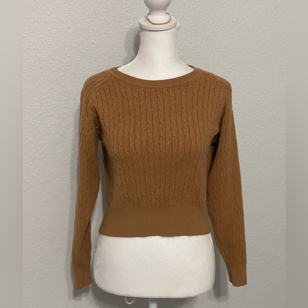 Daisy Sweater Brown Knit Cropped pullover women’s size Small prefect for fall